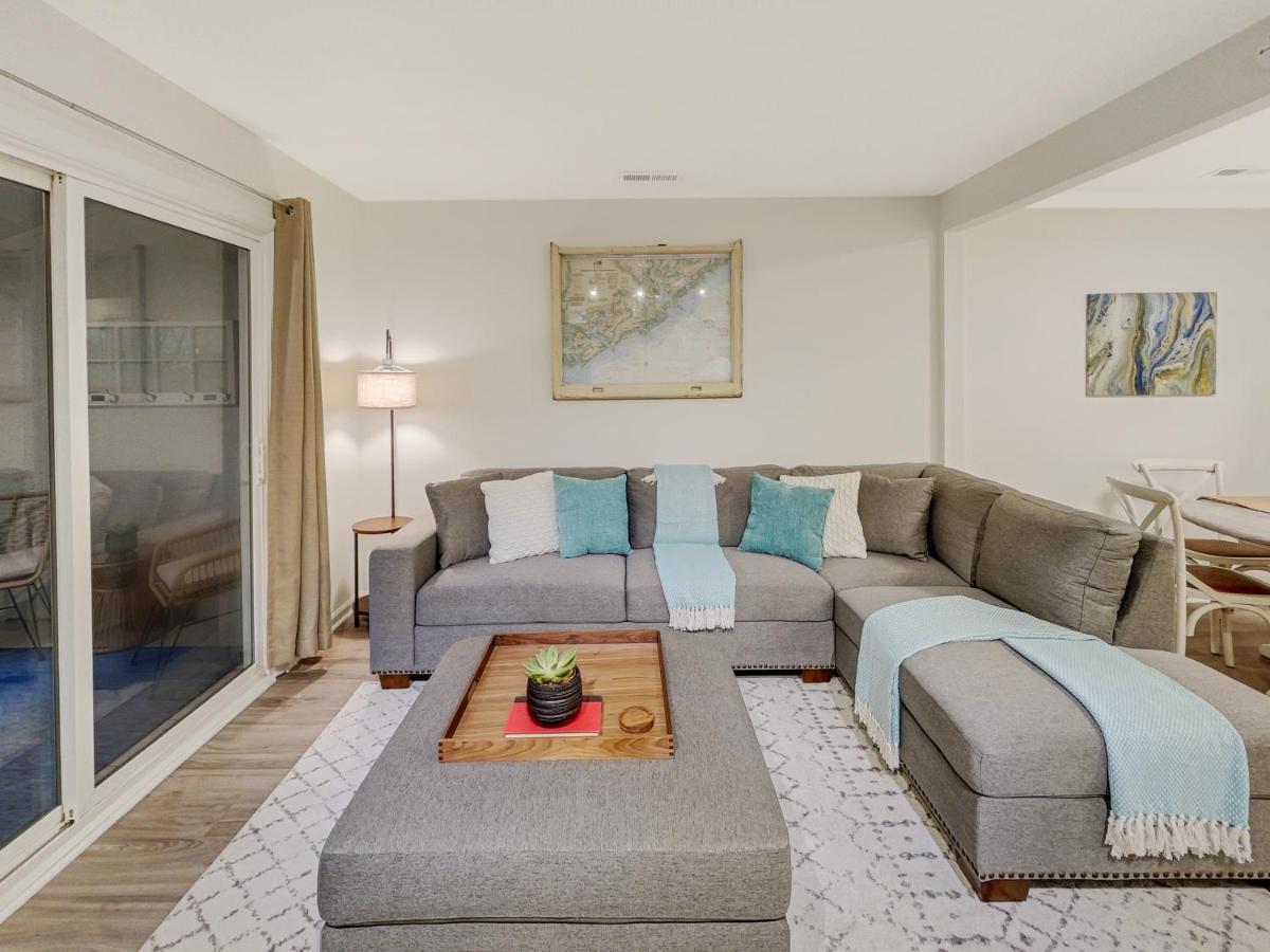 5 Min To Beach—King Beds Charleston Exteriör bild