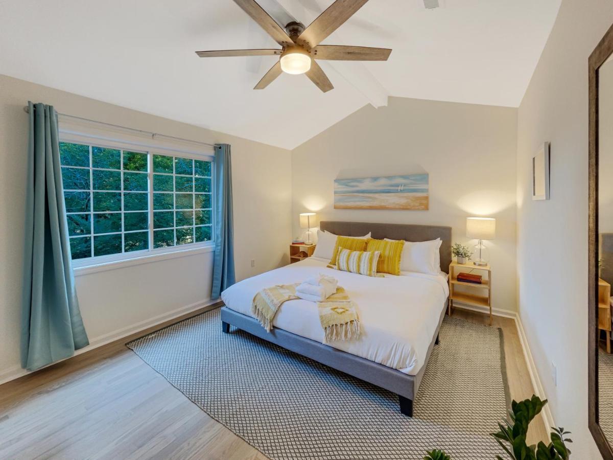 5 Min To Beach—King Beds Charleston Exteriör bild